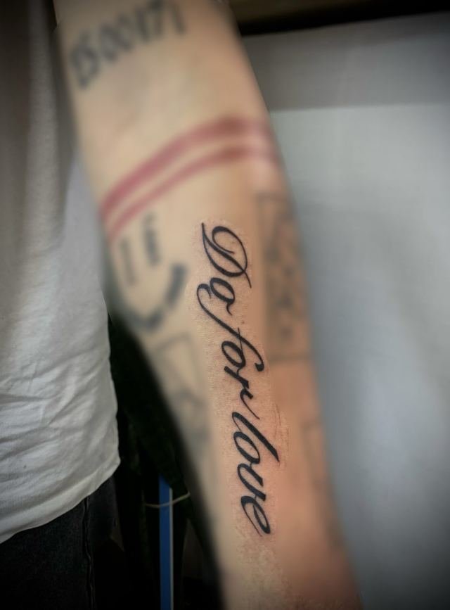 Frase en el brazo